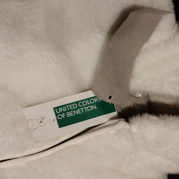 UNITED COLORS OF BENETTON BABIES UNISEX WHITE PLUSH 1 piece SNOWSUIT SZ. 3/6M - Picture 6 of 10